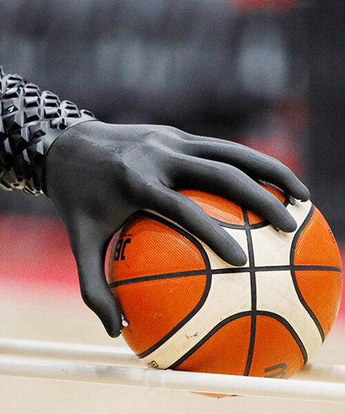 toyota showed its AI-equipped basketball robot at the tokyo olympics 2020
