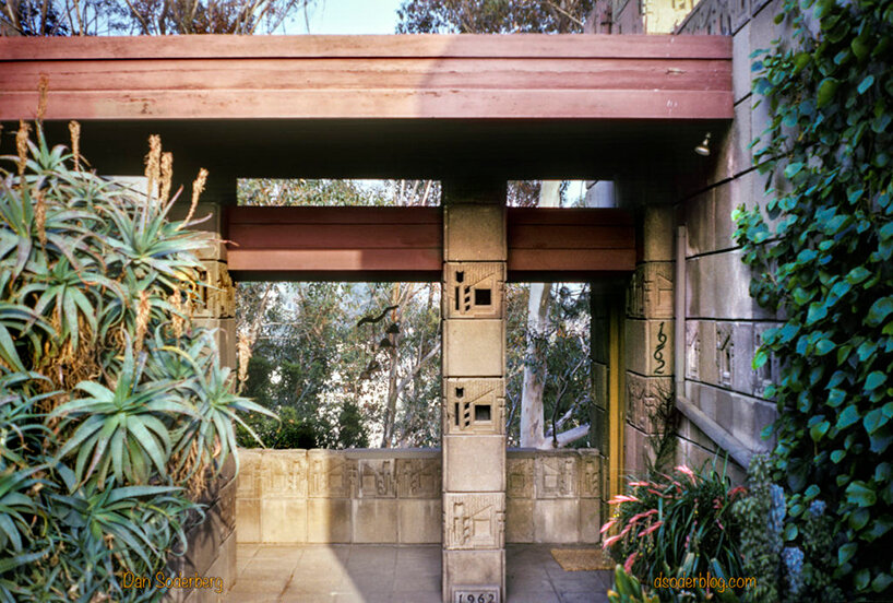 frank lloyd wright's freeman house in los angeles is on sale for $4.25 million