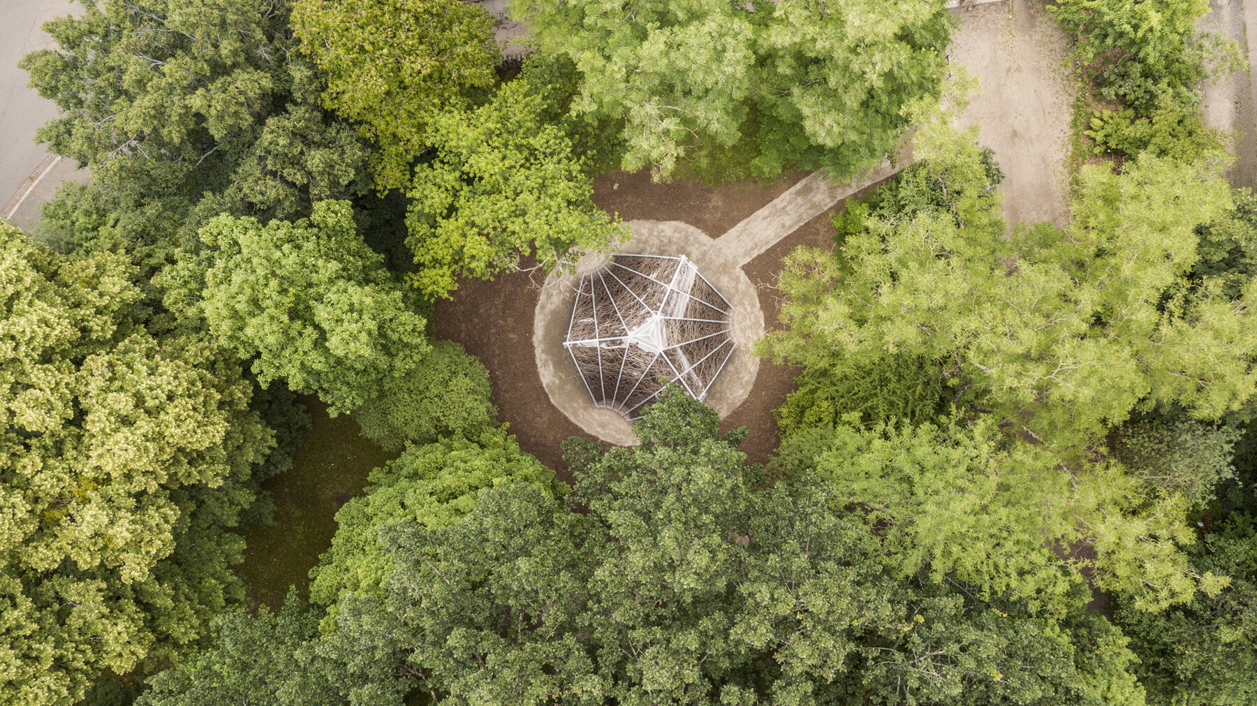 livmats-pavilion-botanic-garden-freiburg-germany-designboom-24X