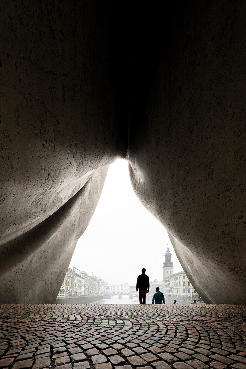 bornstein lyckefors' tent-shaped monument encapsulates the perishable nature of parties