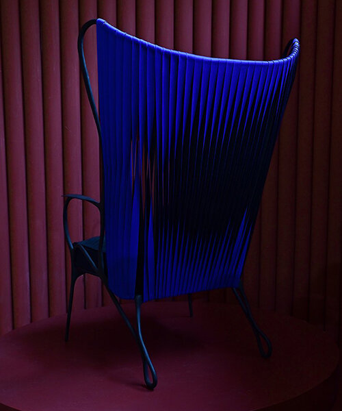 ranchuan is an art-nouveau-inspired armchair formed by a single continuous curved line