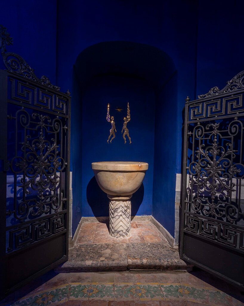 santiago calatrava's art installation for the reopening of church of san gennaro in naples