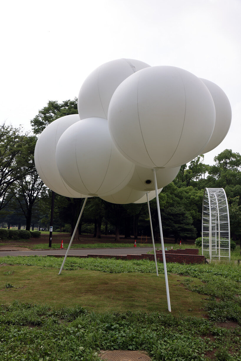 sou fujimoto installs temporary pavilion of fluffy, floating clouds in tokyo