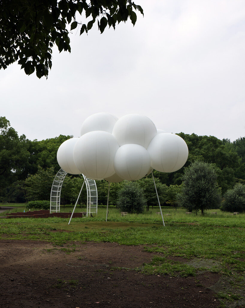 sou fujimoto installs temporary pavilion of fluffy, floating clouds in tokyo