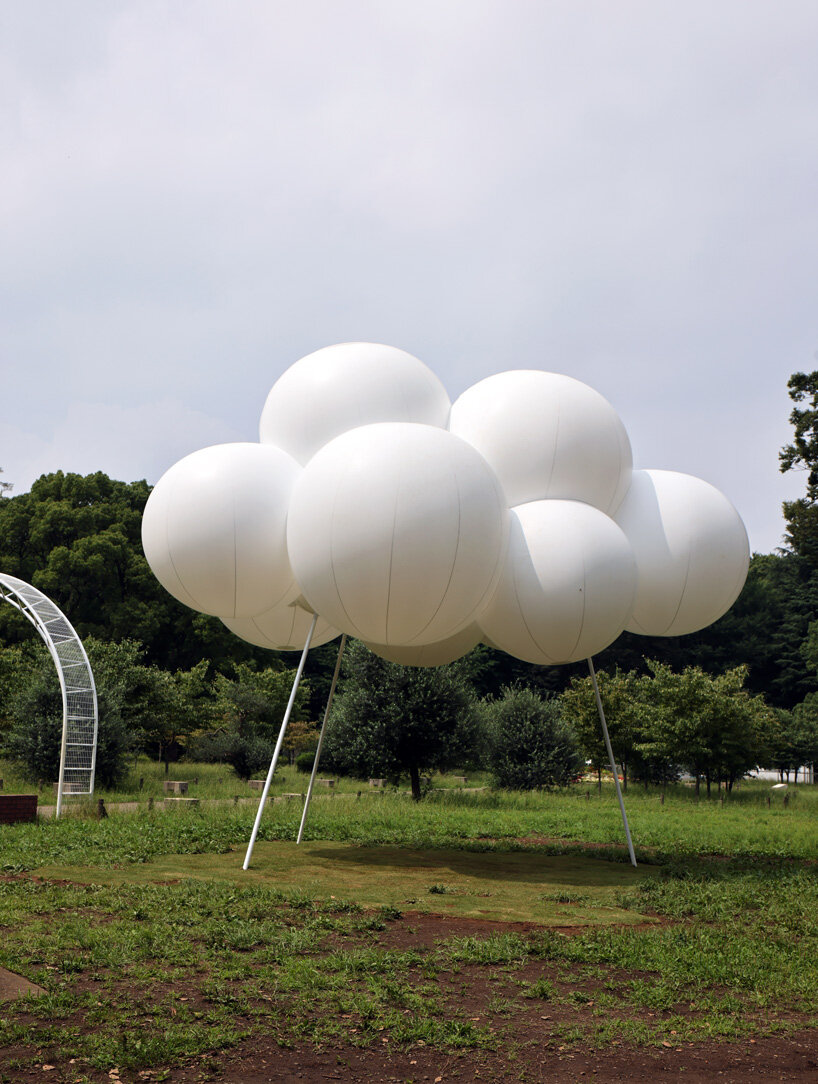sou fujimoto installs temporary pavilion of fluffy, floating clouds in tokyo