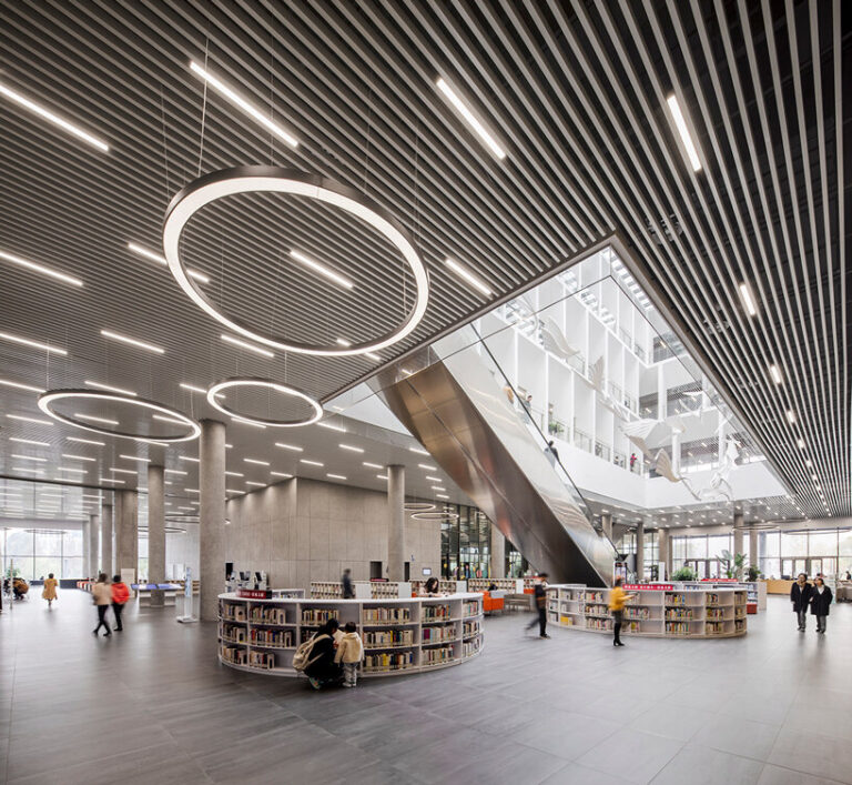 The 5 Best New Public Libraries From Across The World Designboom 08 768x707 
