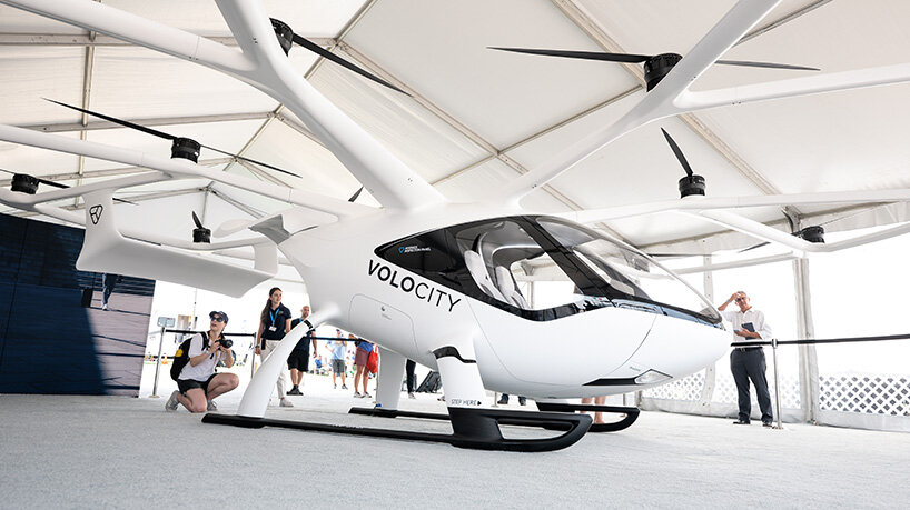 volocopter completes first ever public crewed test flight of its air taxi in the US