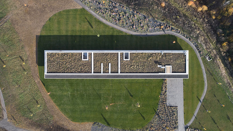 ADR architects kostelec house