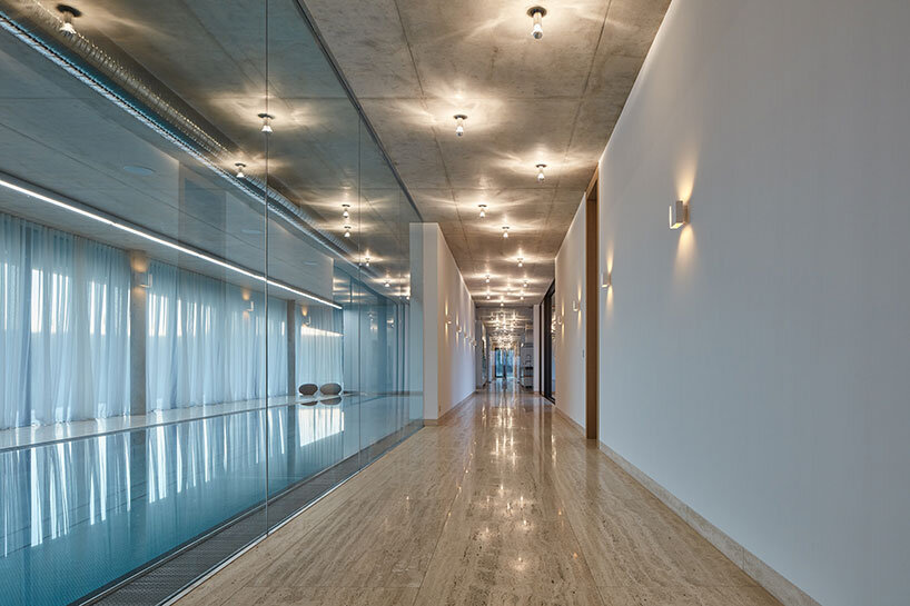 ADR architects kostelec house