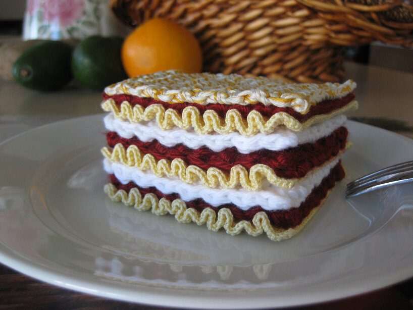 rigatoni to ravioli: crotchet pasta by normalynn ablao looks good enough to eat