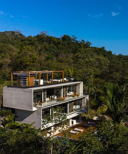 VOID weaves staggered residential complex into the tropical landscape of costa rica