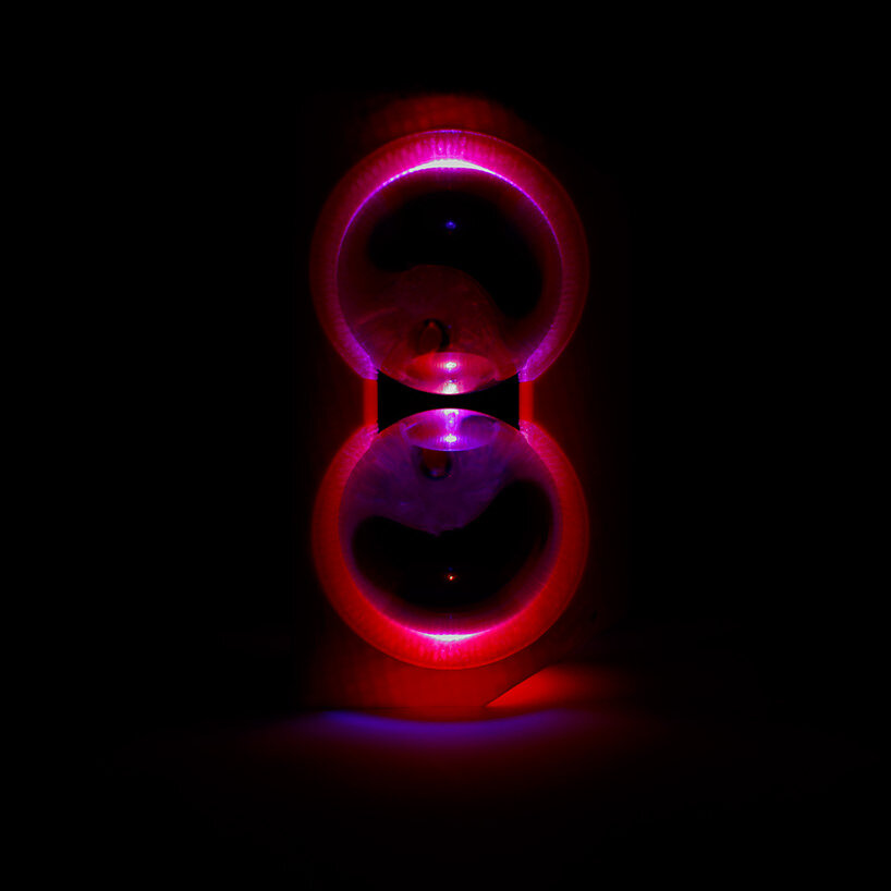 'kinichy' is a solar-powered spherical spotlight providing surprisingly strong illumination