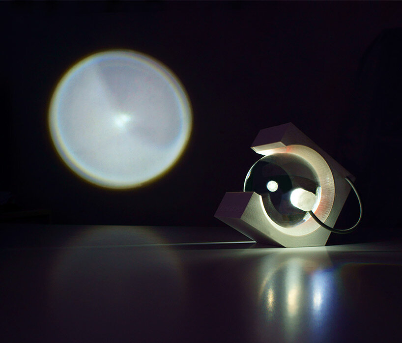 'kinichy' is a solar-powered spherical spotlight providing surprisingly strong illumination