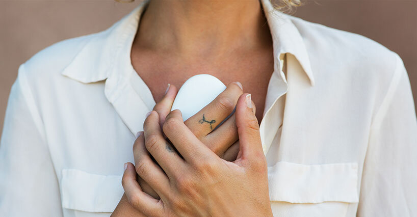 stone from ash: 'parting stone' turns cremated remains into solid pebbles