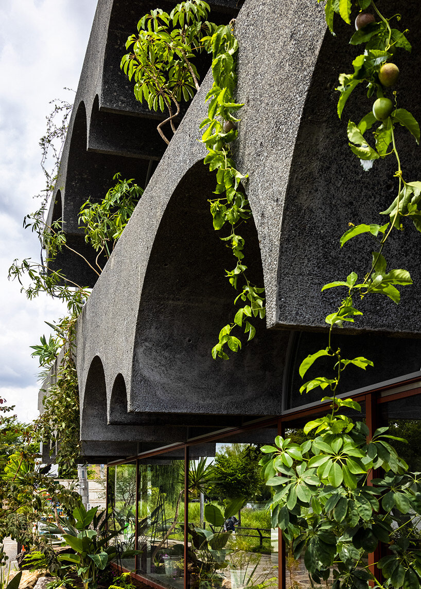 'tsuruoka' house by kiyoaki takeda in tokyo blends with nature to welcome humans + wildlife