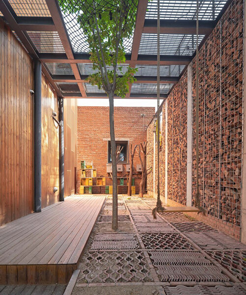 tenio works toward green self-sufficiency in rural beijing suburb with its zero house