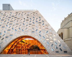 OMA completes its jewish temple in LA, introducing an iconic, radiant monolith