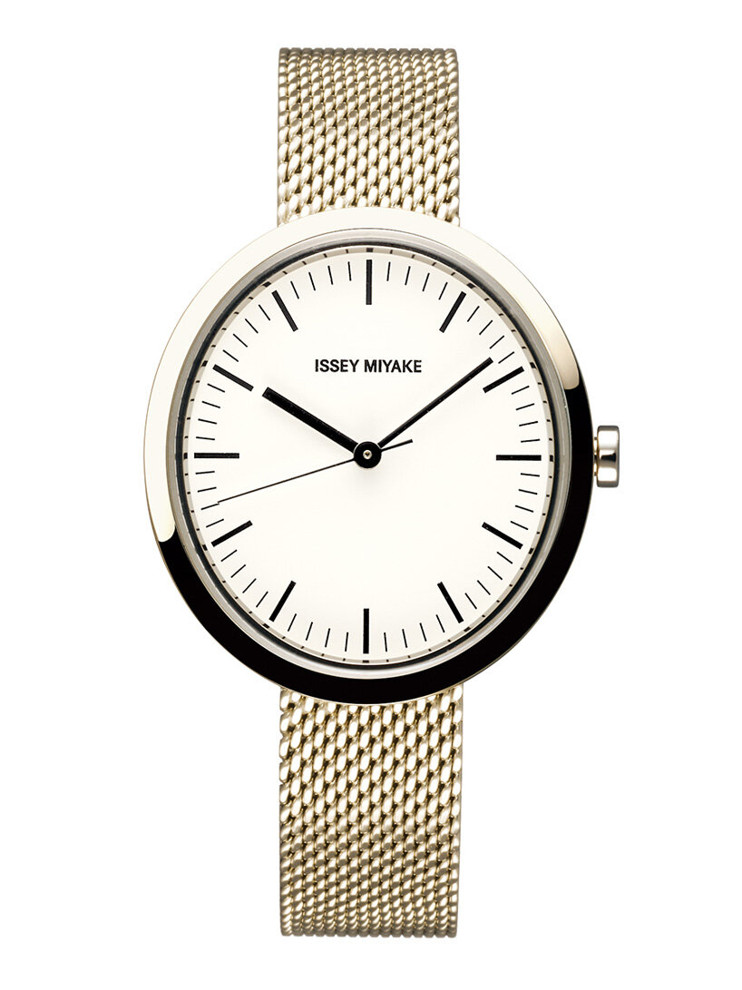 naoto fukasawa designs elegant 'ELLIPSE' watch for issey miyake