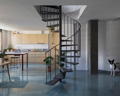 90's vacant office is transformed into a contemporary home in valencia, spain