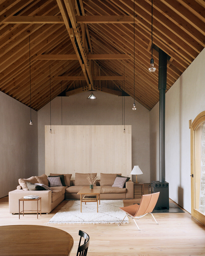 TYPE converts an old stone barn into a family home in rural devon