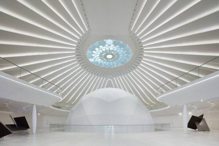santiago calatrava unveils UAE and qatar pavilions at expo 2020 dubai