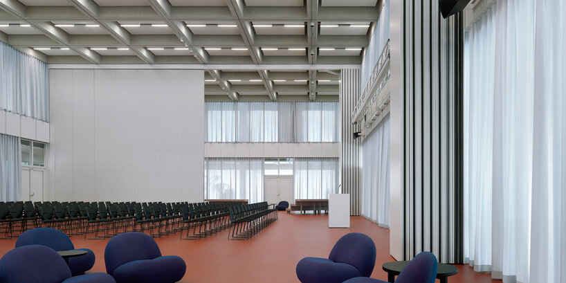 workspace for the future: christ & gantenbein on the new roche multifunctional building
