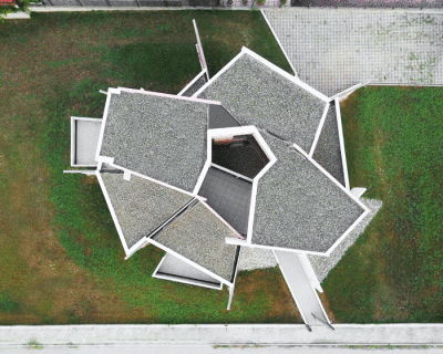 ELASTICOfarm's granite 'houses of cards' are evolutions of each other