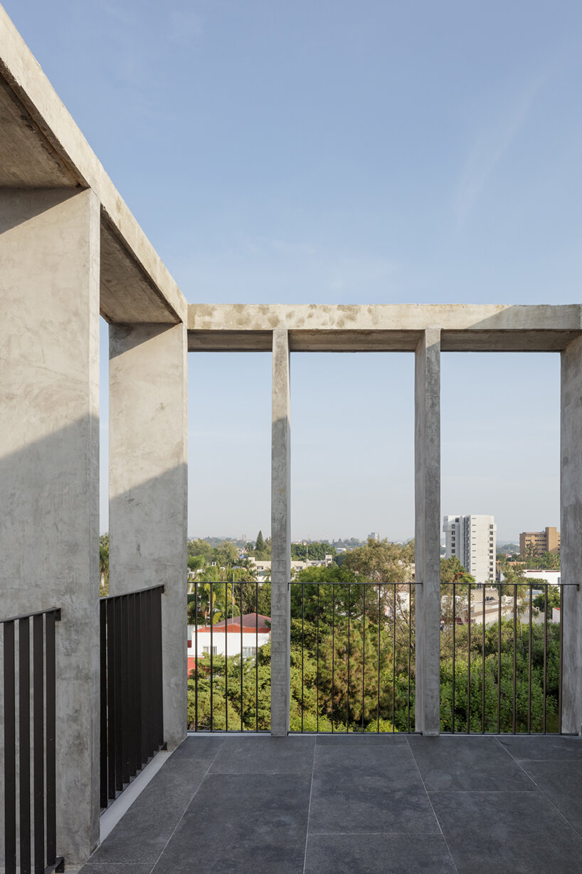 em-estudio shades its 'RD 1766' apartments in guadalajara with a ribbed facade
