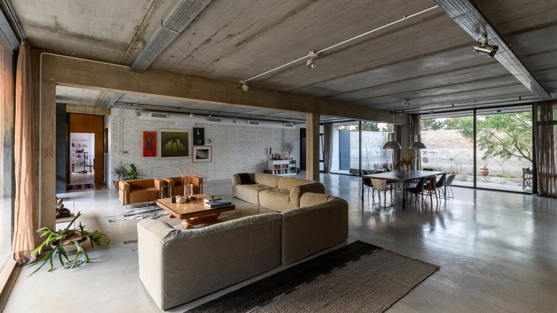 estudio-roberto-benito-casa-vivienda-texturas-argentina-designboom-08a