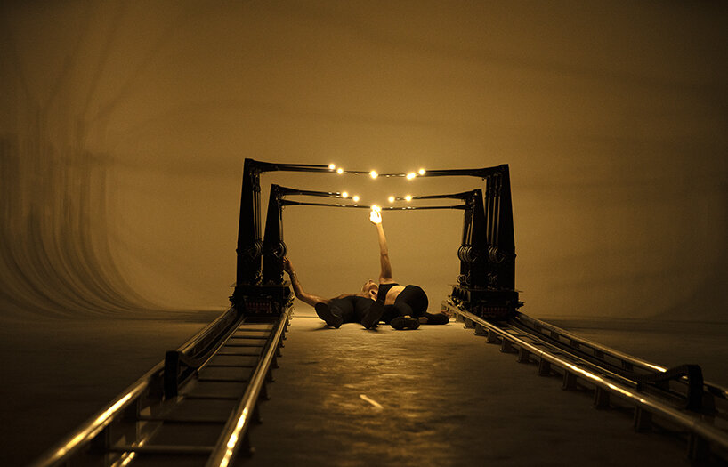 random international interview: no one is an island performance between human and machine