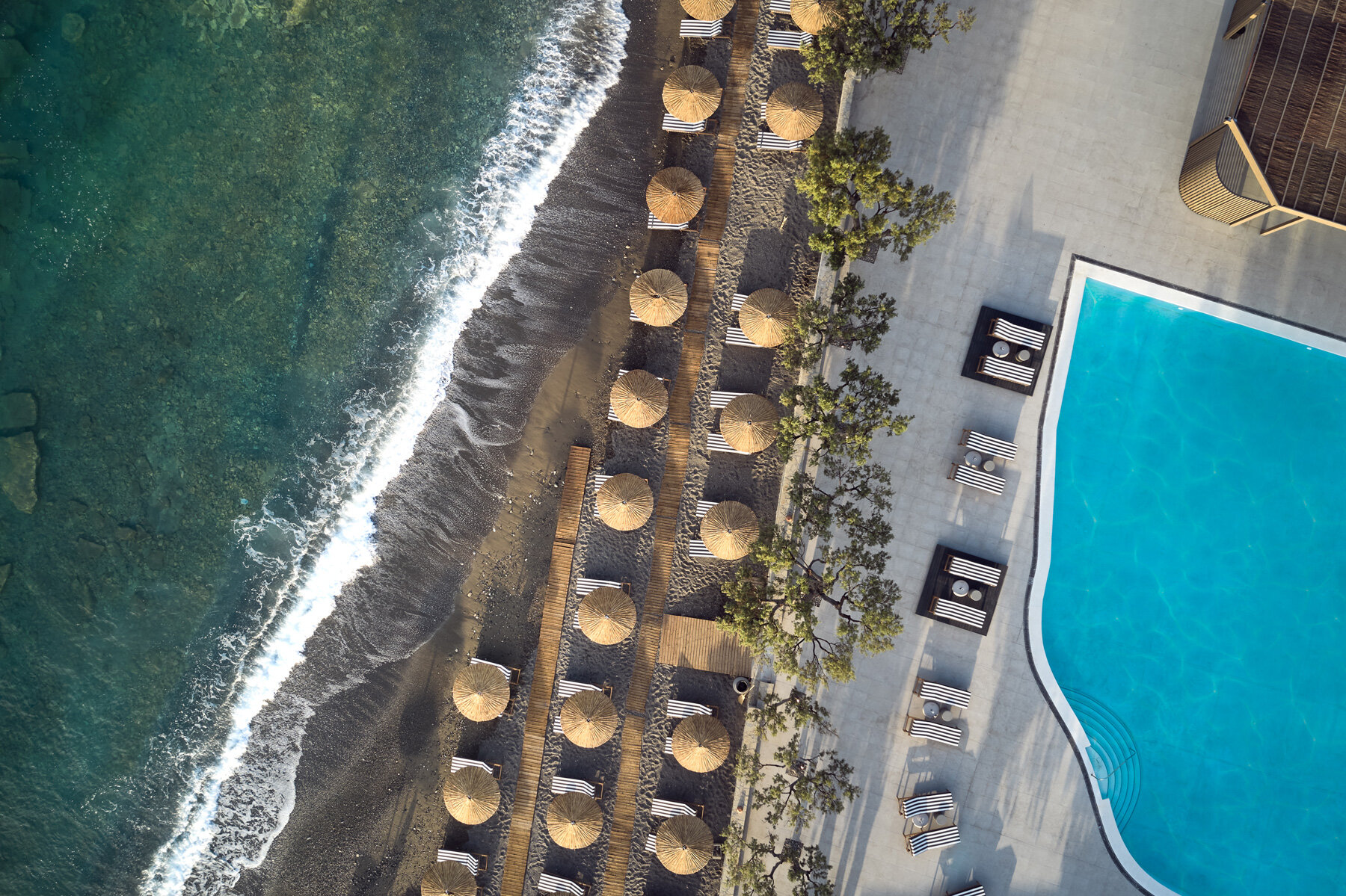 numo-ierapetra-resort-crete-studio-lost-designboom-large