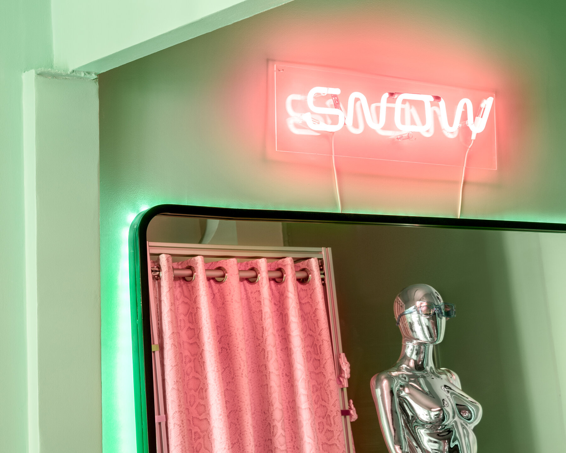 zyva-studio-snow-bunny-retail-interior-designboom-06a