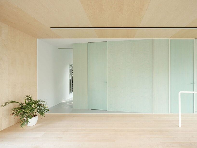 i.s.m.architecten explores tactile and spatial qualities within BEEV house in belgium