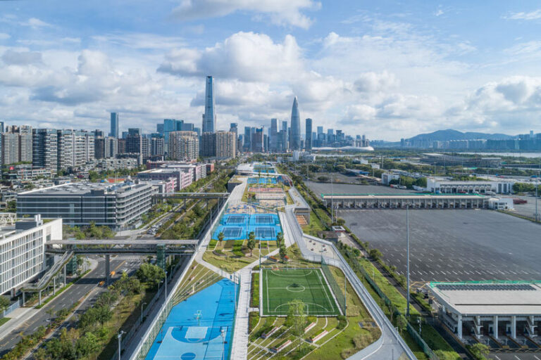 crossboundaries turns an unused rooftop in shenzhen into an urban park