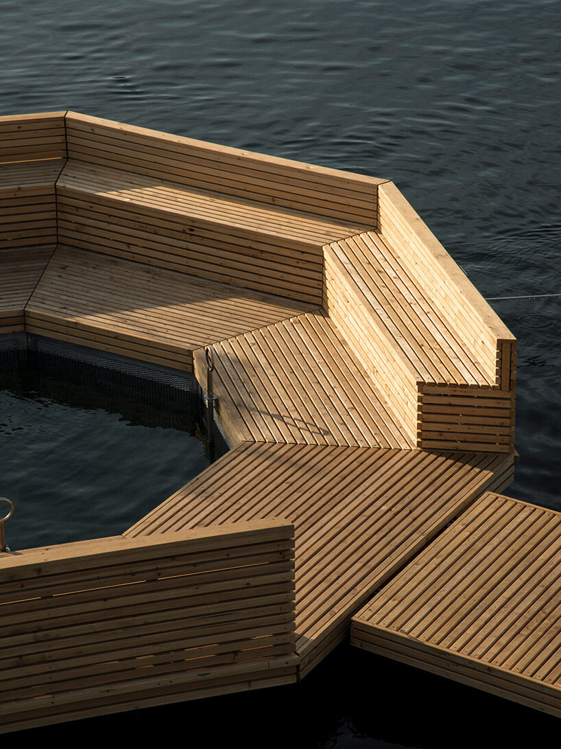 modular open-air bath 'dyppezone' can be easily moved around the harbor of copenhagen