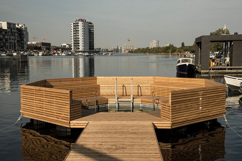 dyppezone is a transportable open-air bath for the harbor of copenhagen