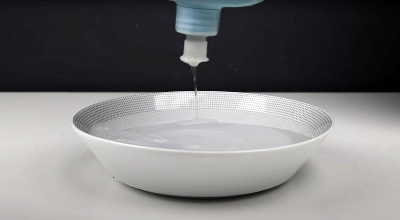 watch this ultralight glider with water wings take off