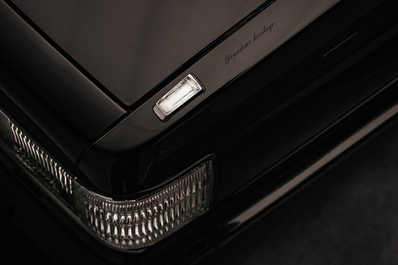 hyundai electrifies its 1986 grandeur in a retro-futuristic restoration