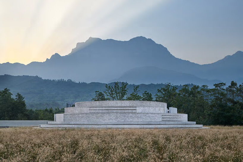 neri hu whiskey distillery