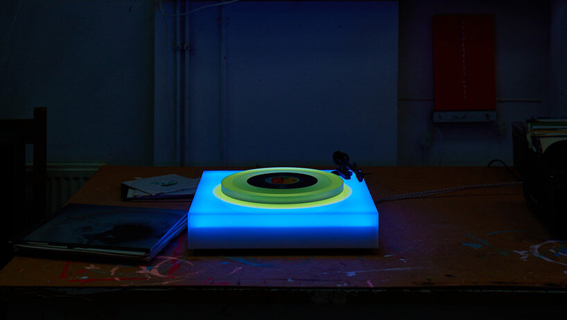 brian eno develops limited run of color-changing LED turntables