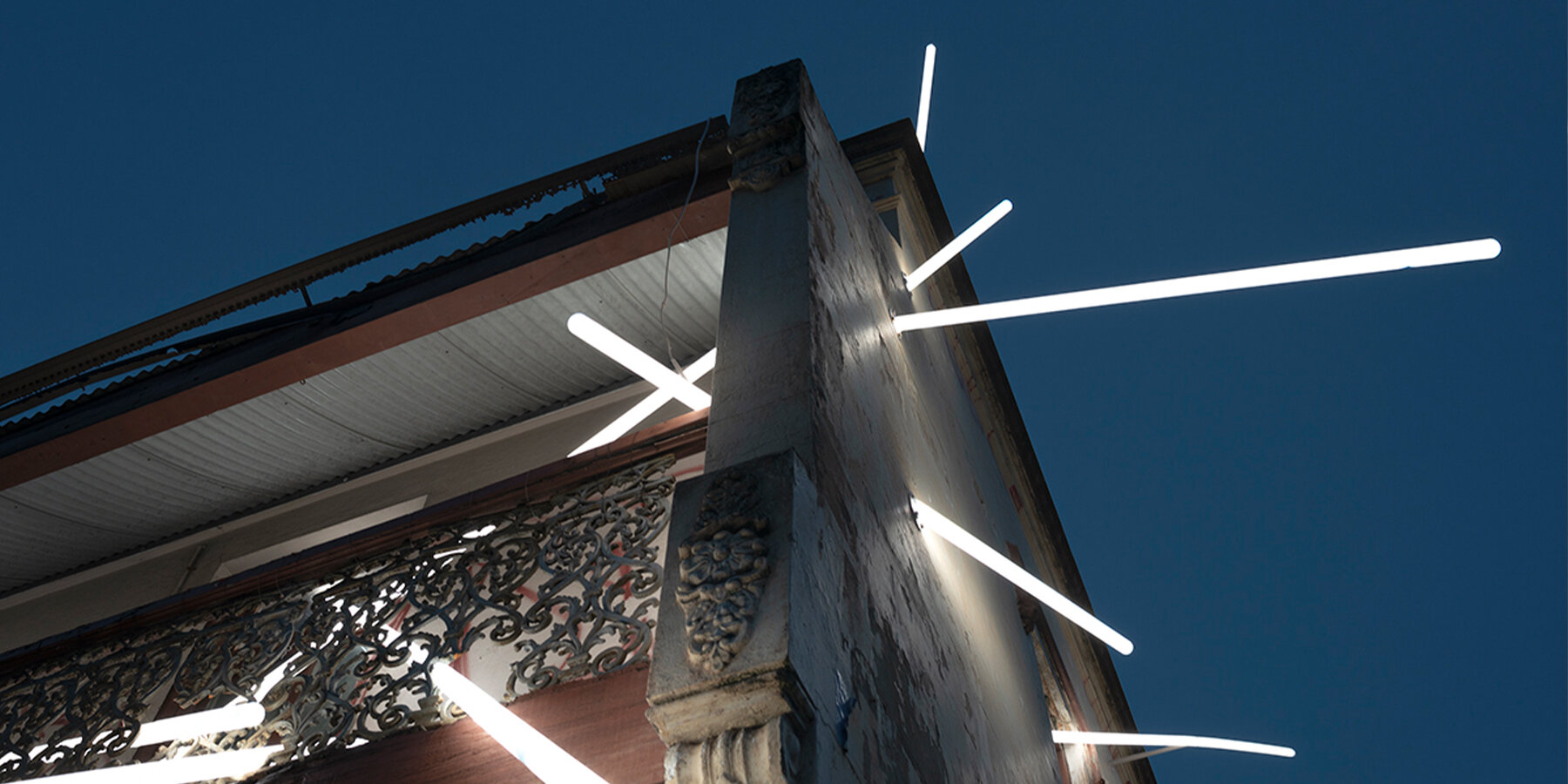 light-intersections-ii-ian-strange-designboom-1800