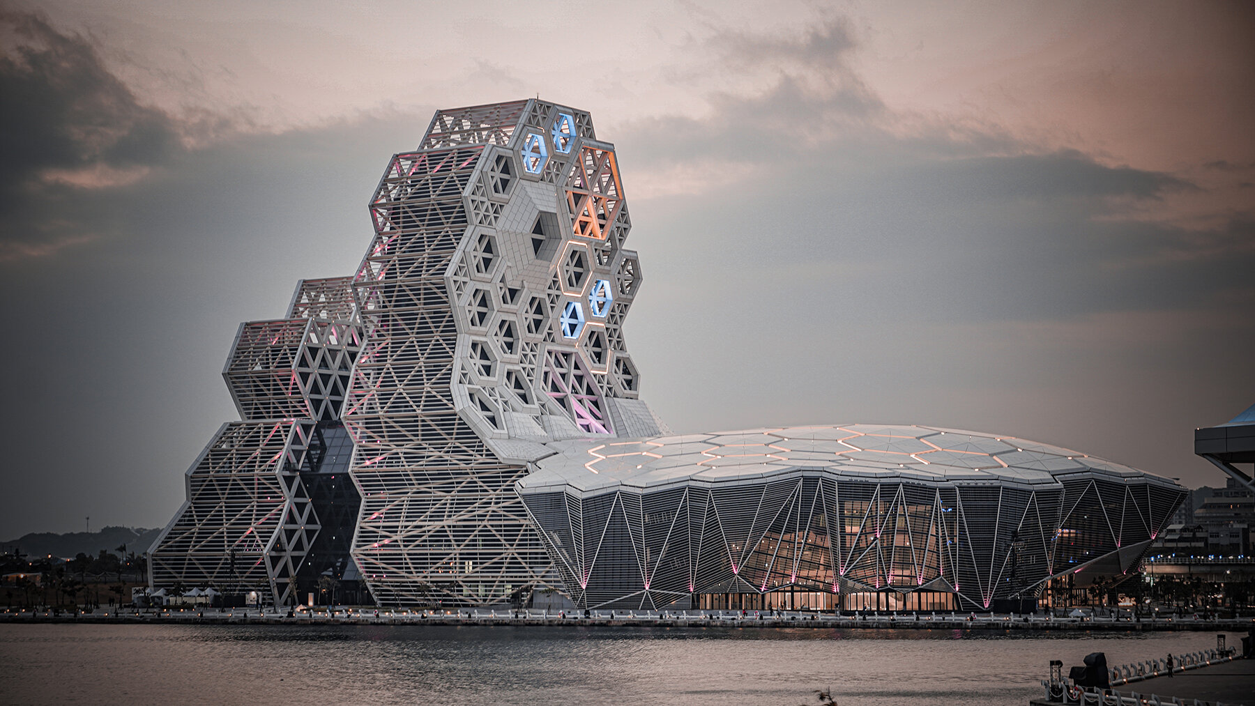 pop-music-center-southern-taiwan-manuel-monteserin-designboom-41800