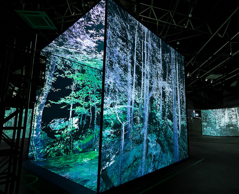 ryoichi kurokawa superimposes 3D data of architecture + nature into mind-bending installations