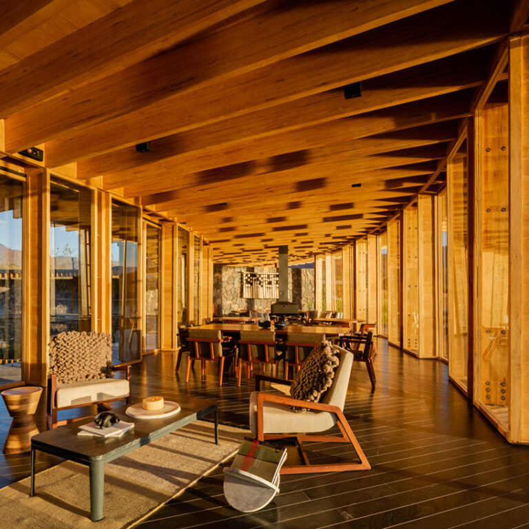 sordo madaleno arquitectos’ valle san nicolás clubhouse floats atop a