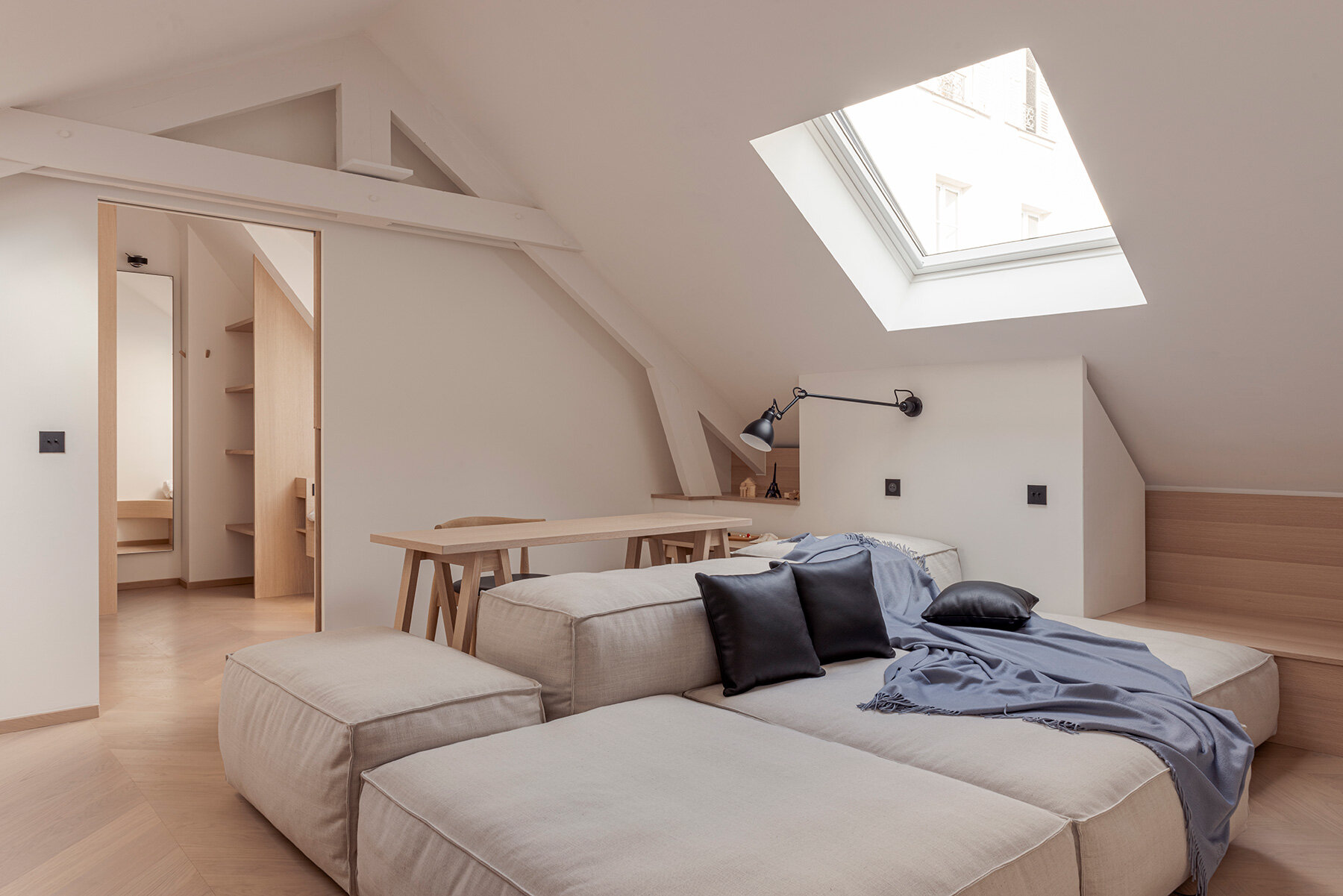 nicolai-heart-paris-renovation-house-designboom-18002