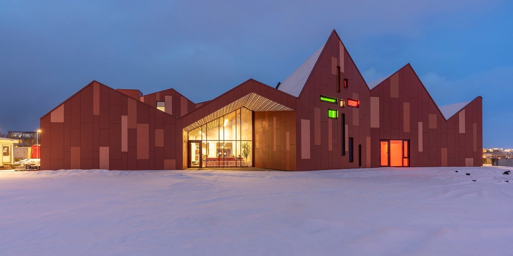 salvation-army-headquarters-iceland-designboom-full-2