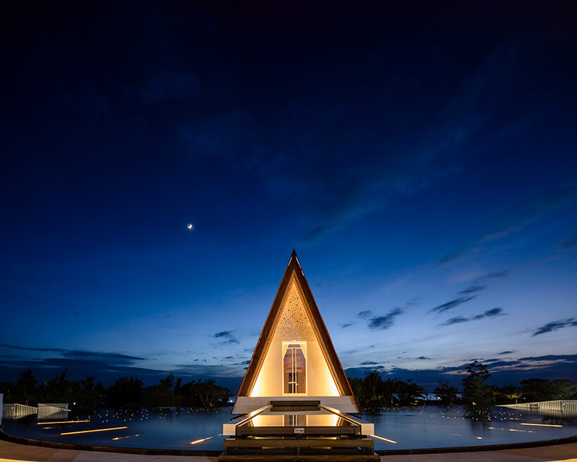 the dysis church of poly shallow sea in china rotates to face the sunset