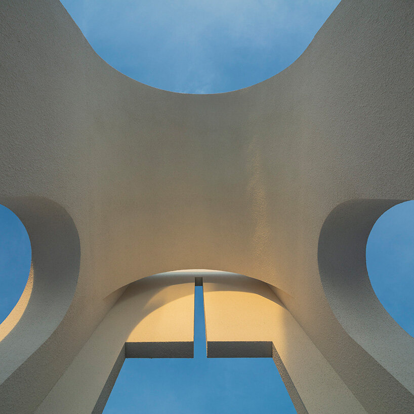 the dysis church of poly shallow sea in china rotates to face the sunset