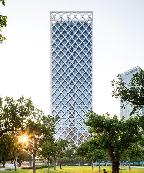 SOM completes 'breathing' bank headquarters in shenzhen, china