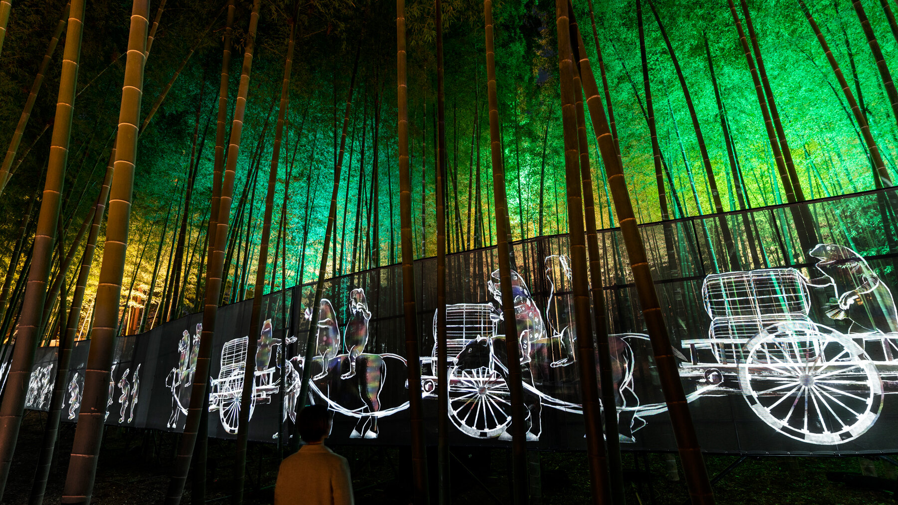 Бамбуковый лес: театр с необычным фасадом в Китае